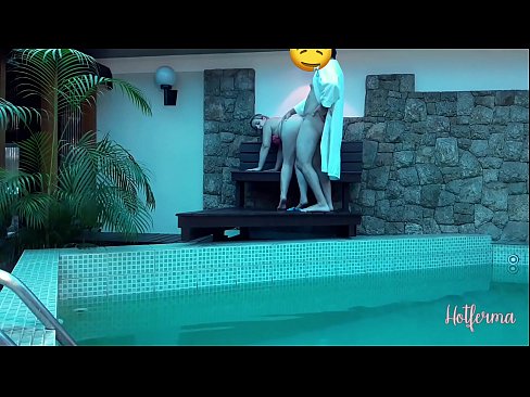 ❤️ Bos mengundang pelayan ke kolam renang, tetapi tidak bisa menahan panas ❤❌ Porno pada kami id.passionfeverspot.ru ❤